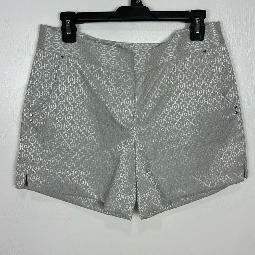 Cache Geo Pattern Flat Front Mid Rise Shorts In Silver Gray Size 10
